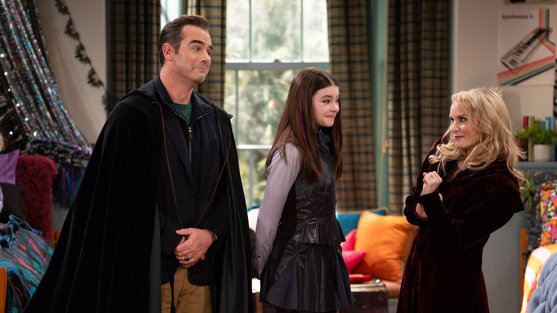 Vampirina: Teenage Vampire background