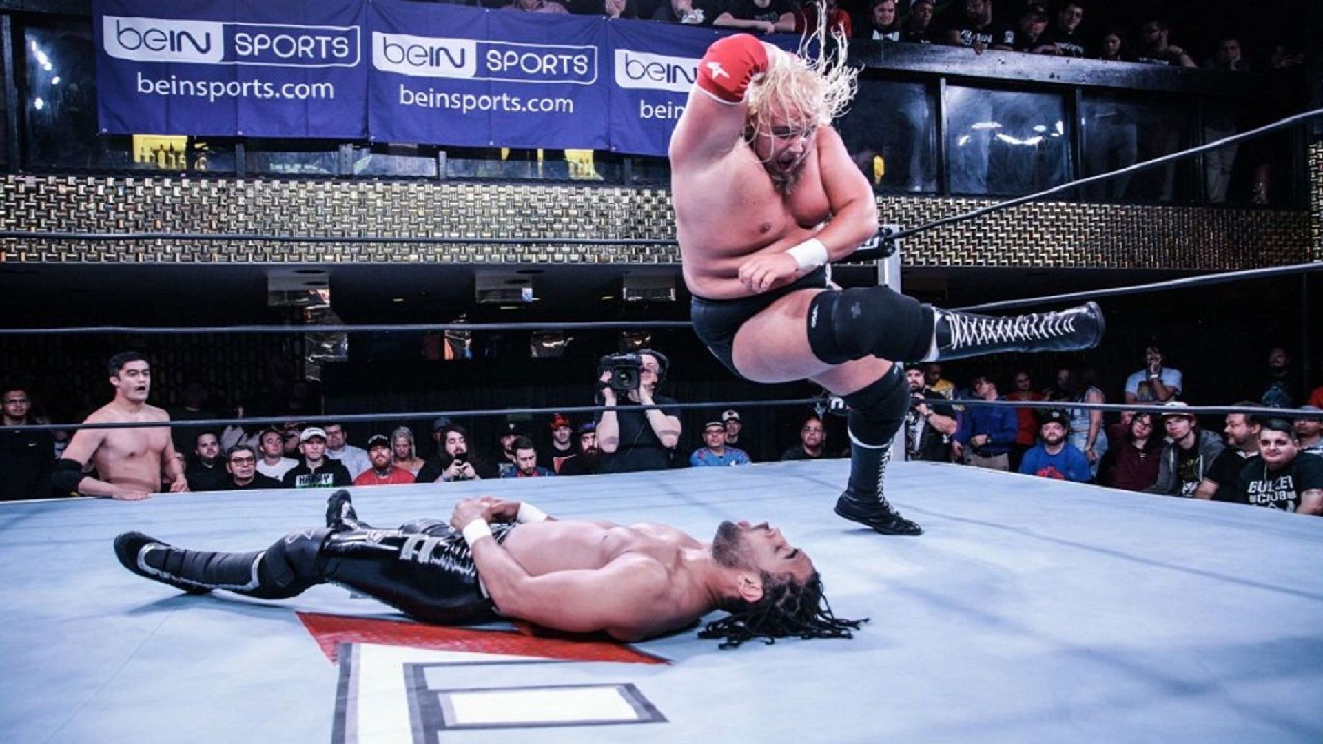 Major League Wrestling: Fusion background