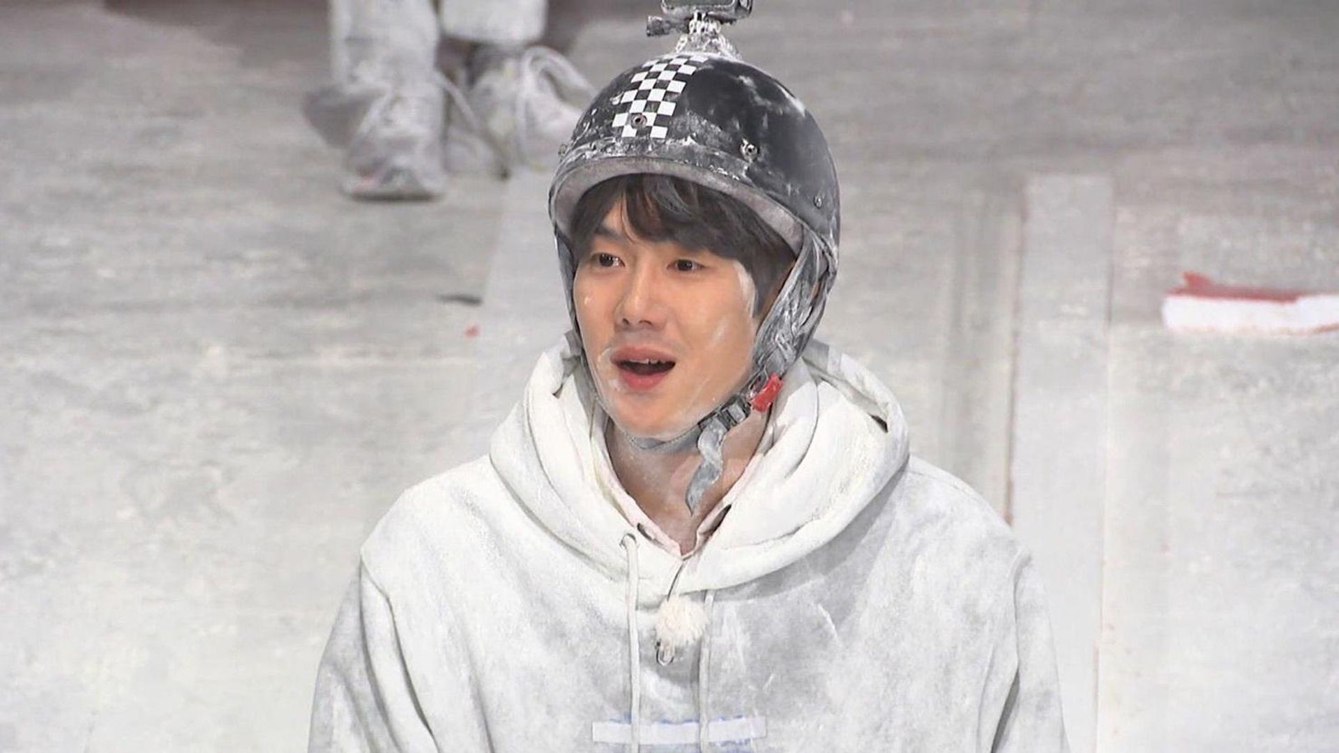 Running Man background