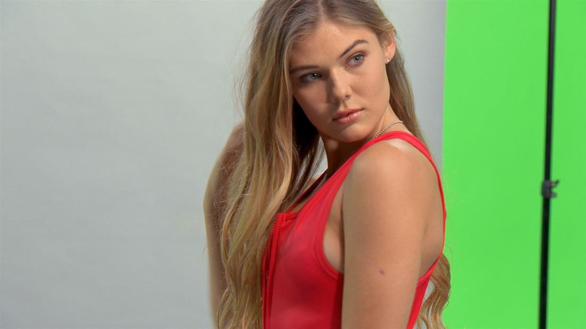 Growing Up Supermodel background