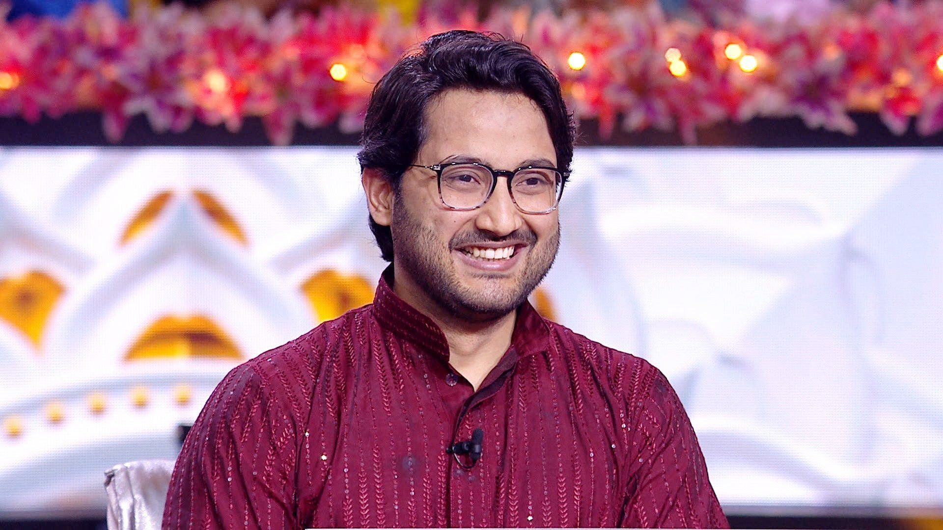 Kaun Banega Crorepati? background