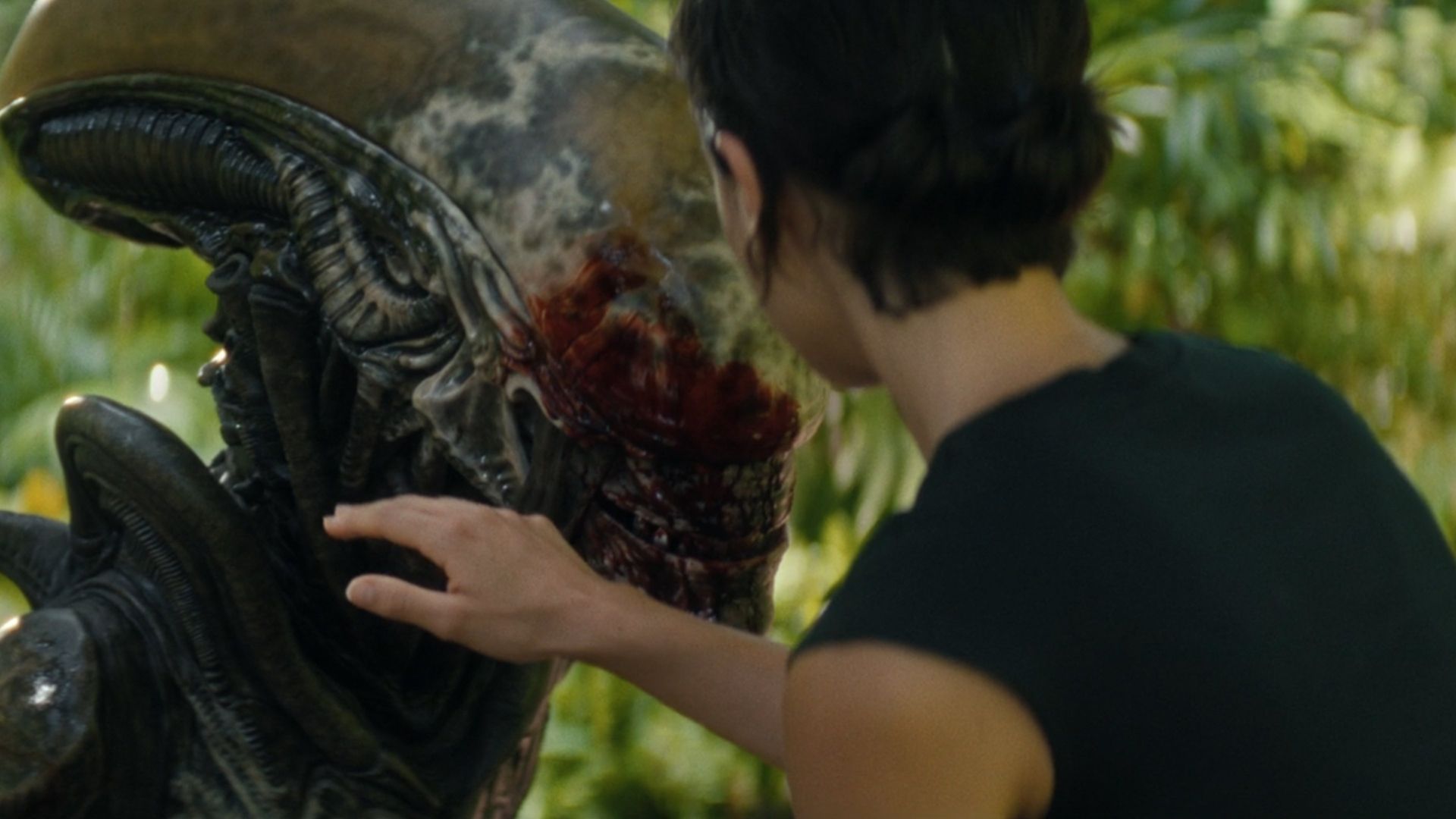 Alien: Earth background