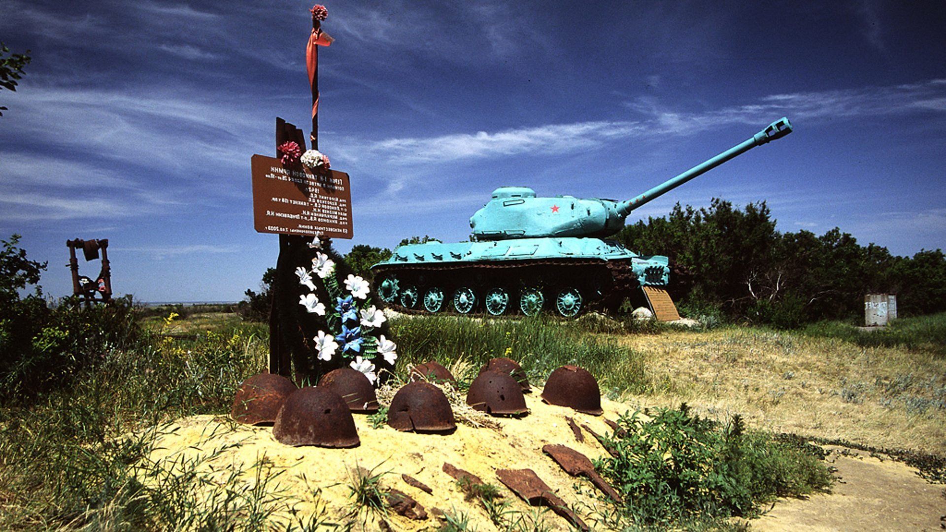 Twentieth Century Battlefields background