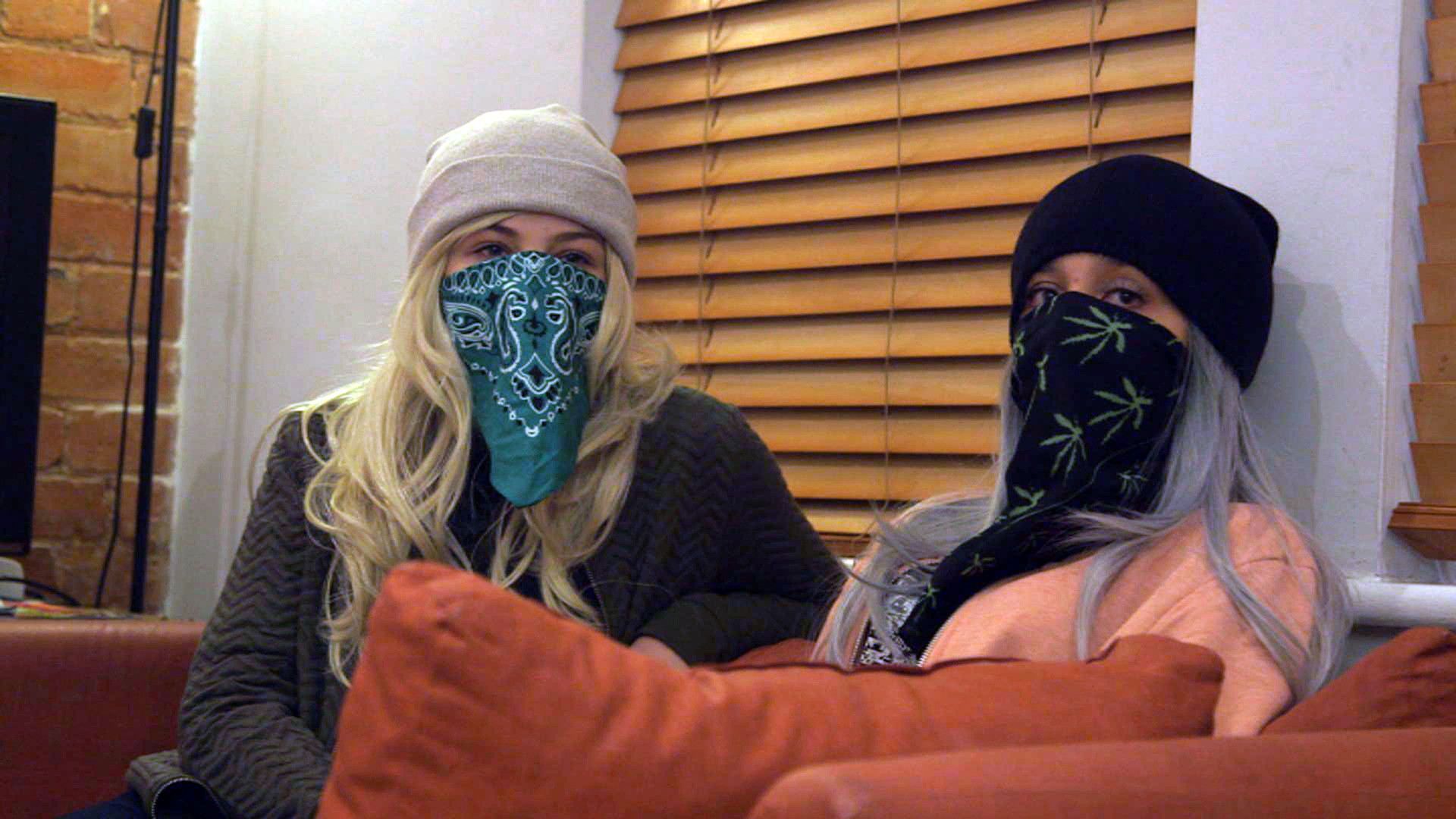 Inside the Gang background