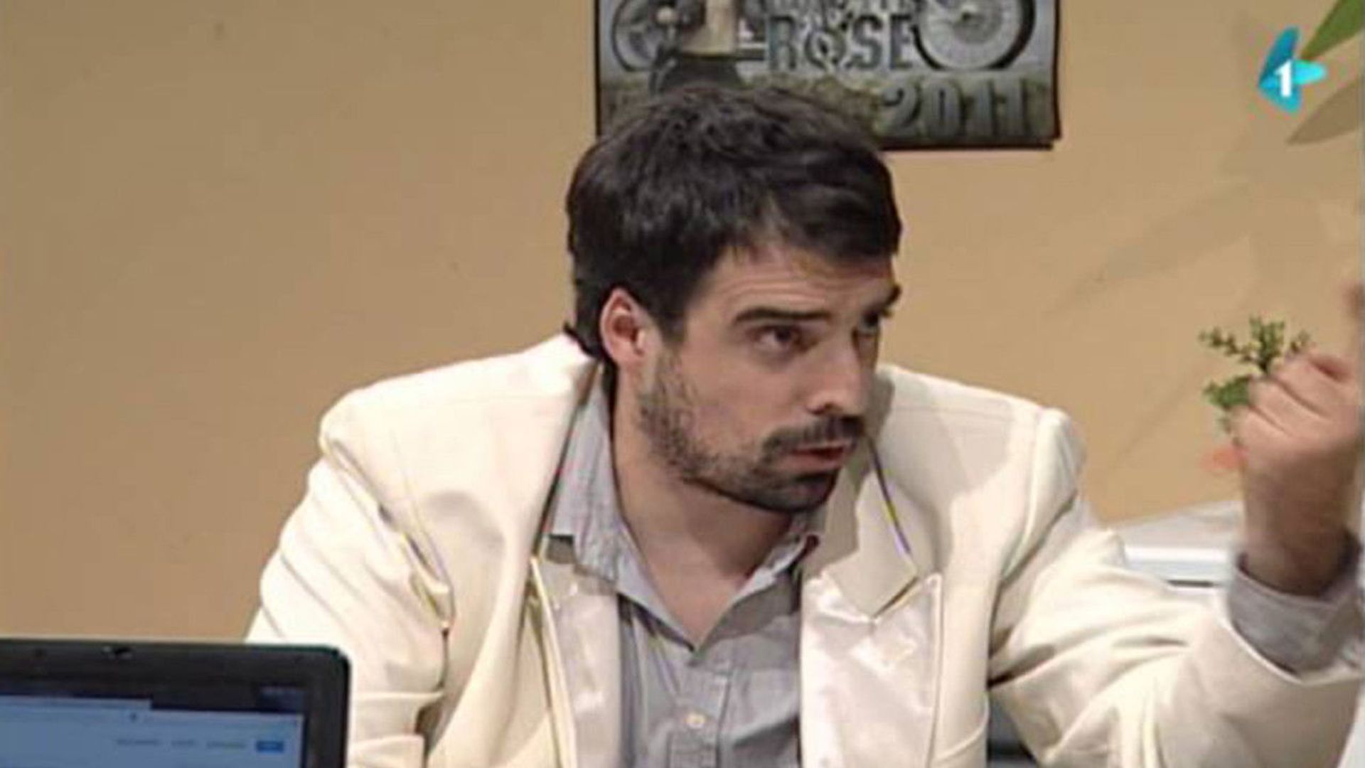 Drzavni Posao background