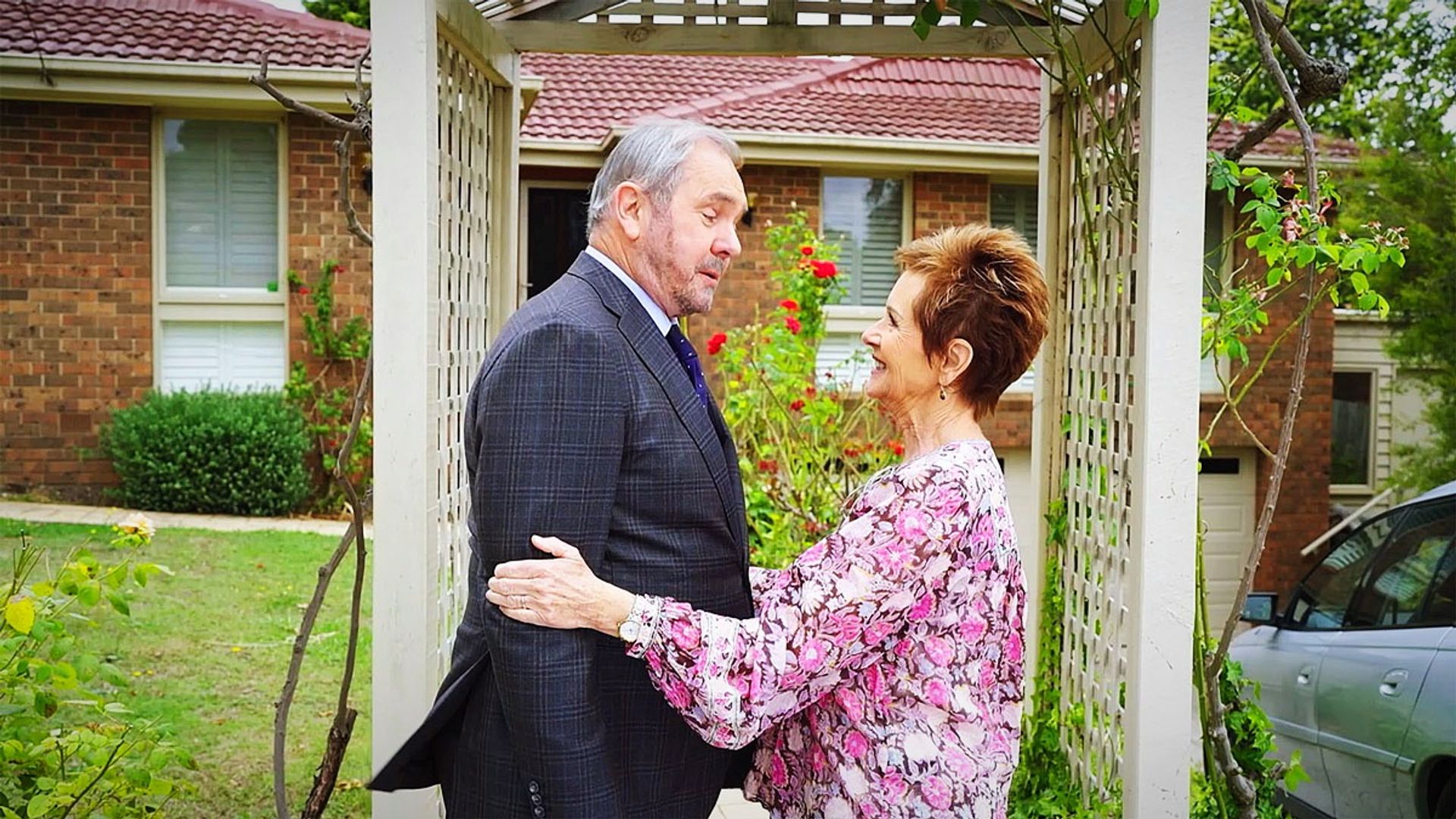 Neighbours background