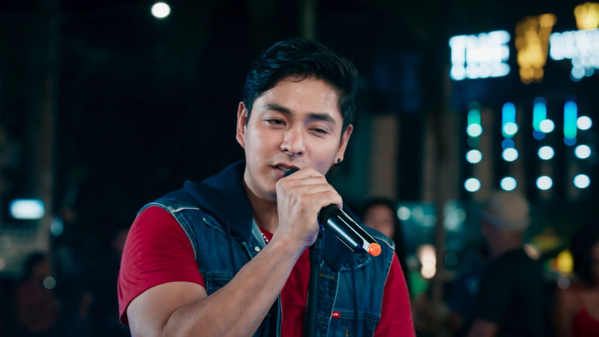 Batang Quiapo background