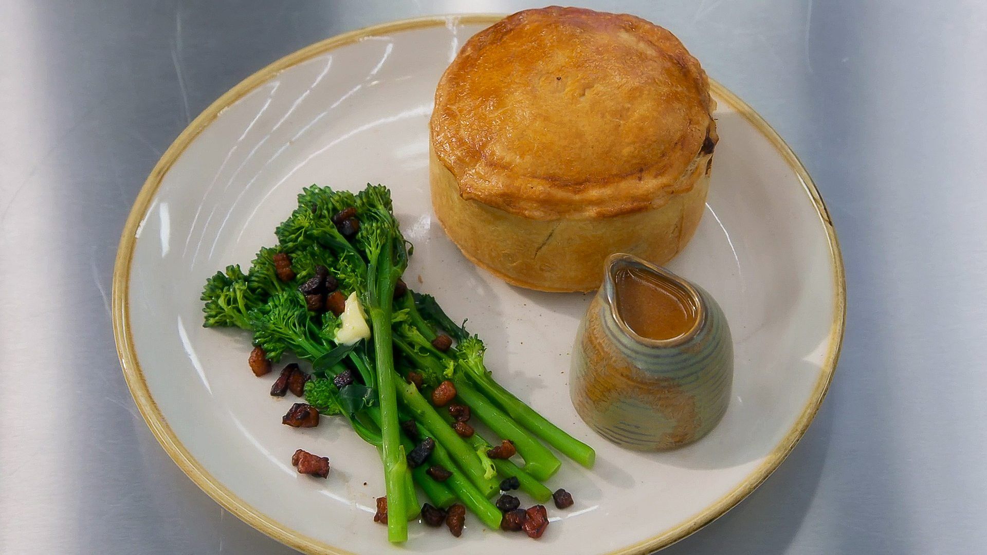 Celebrity Masterchef background