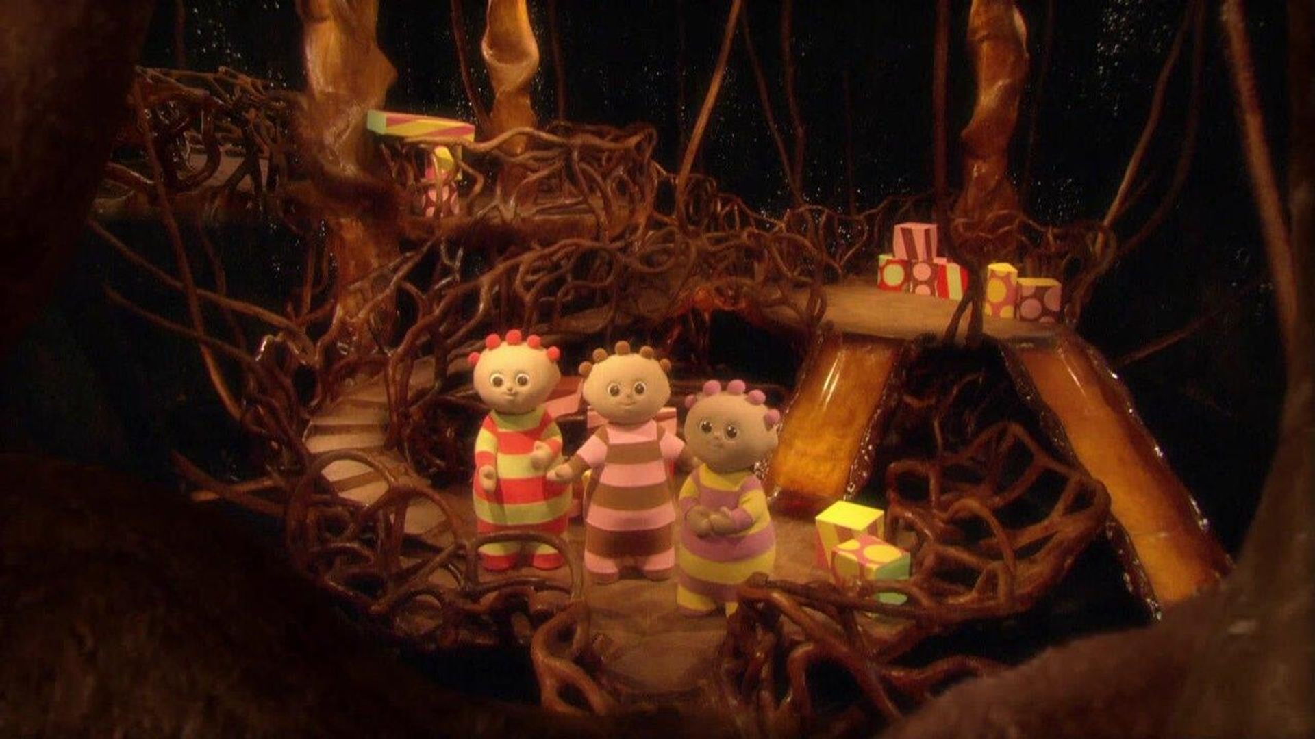 In the Night Garden... background