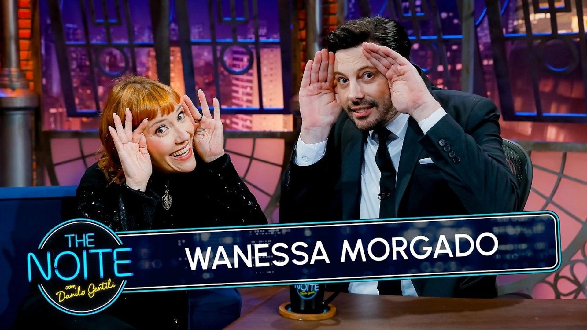 The Noite com Danilo Gentili background