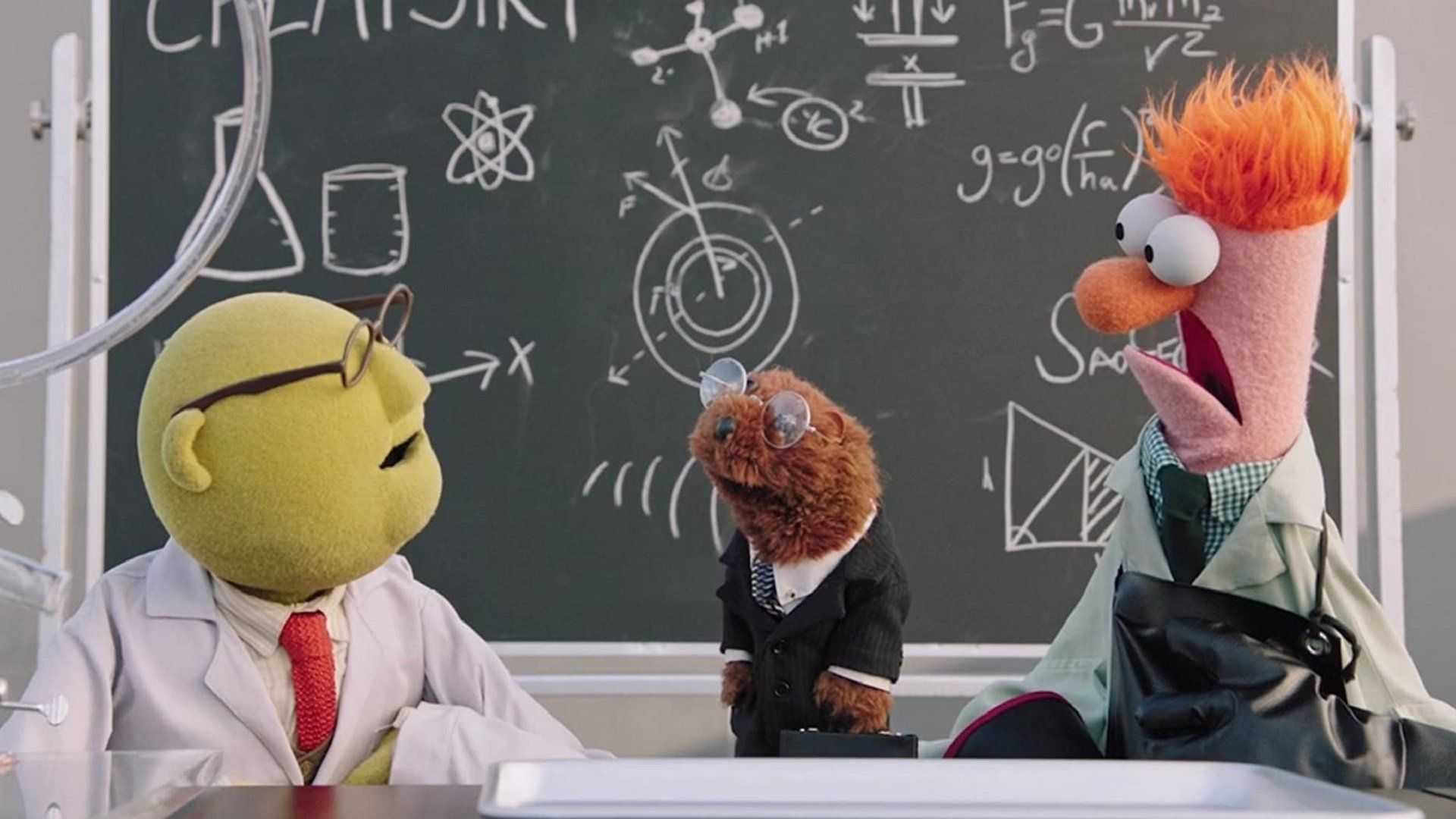 Muppets Now background