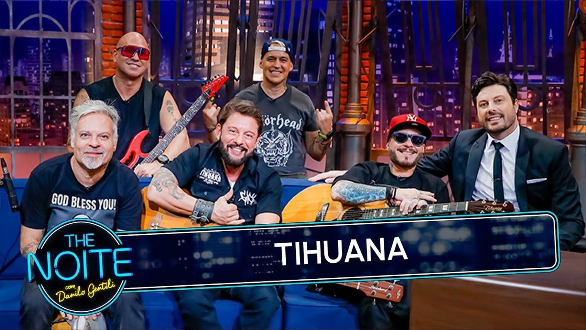 The Noite com Danilo Gentili background