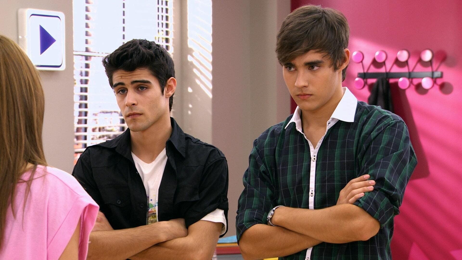 Violetta background