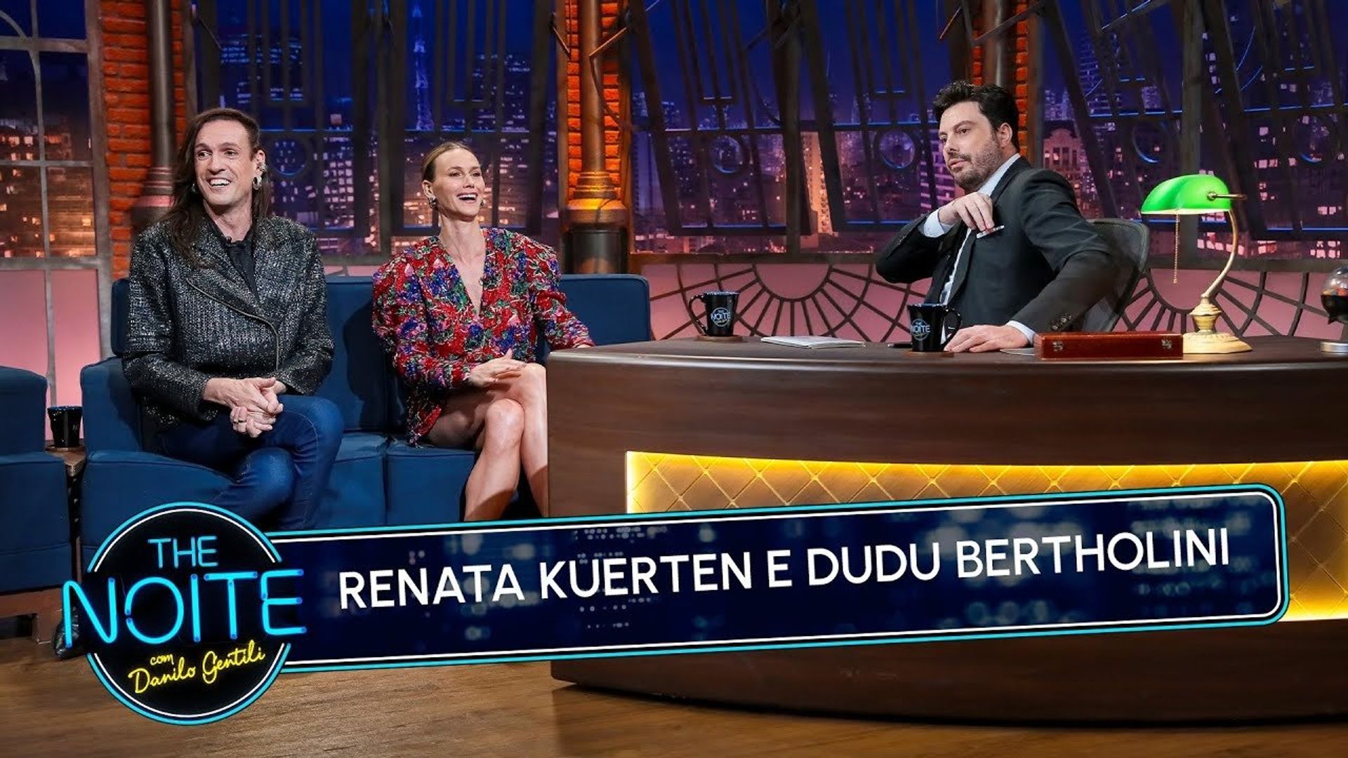 The Noite com Danilo Gentili background