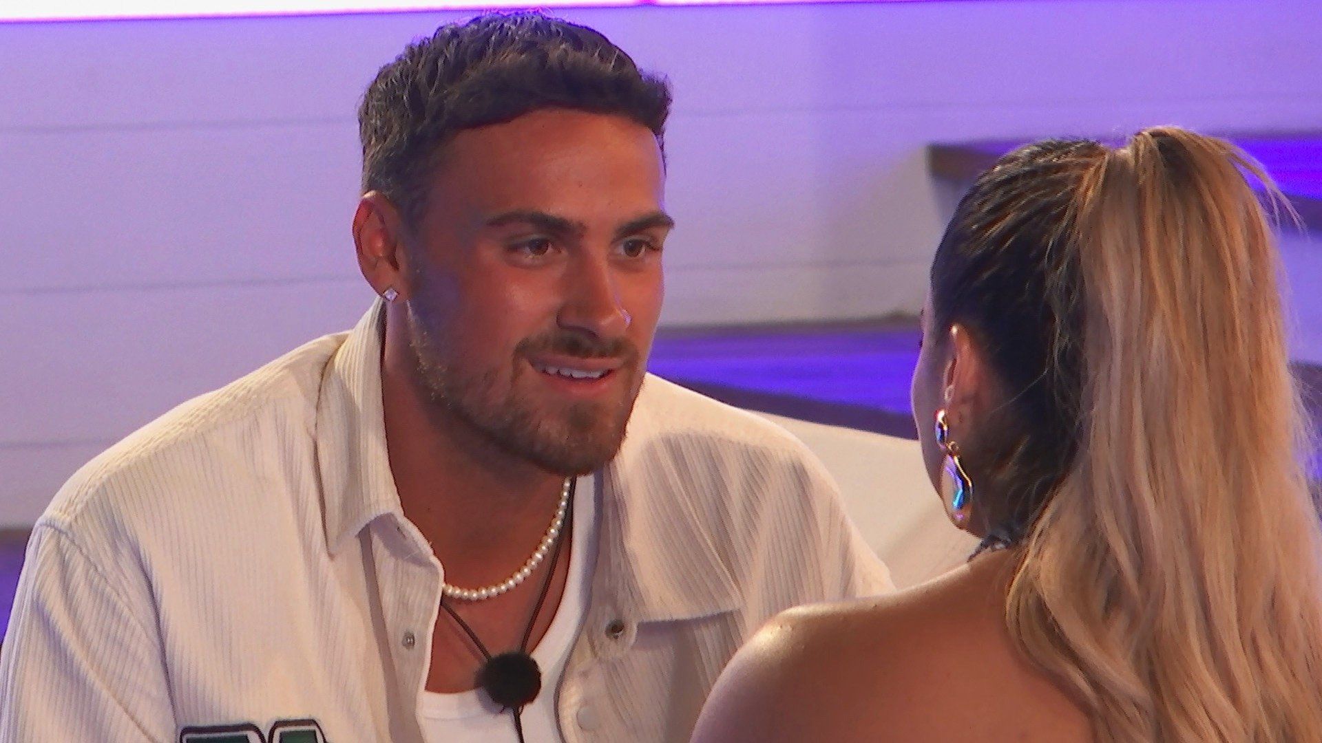 Love Island background