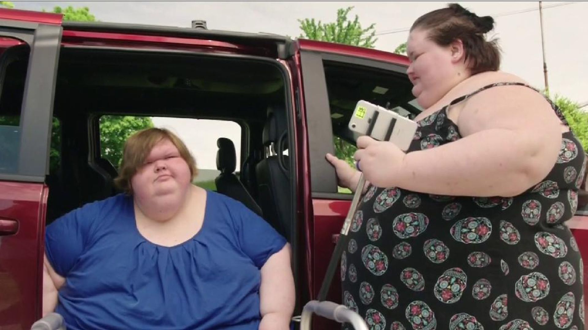 1000-lb Sisters background