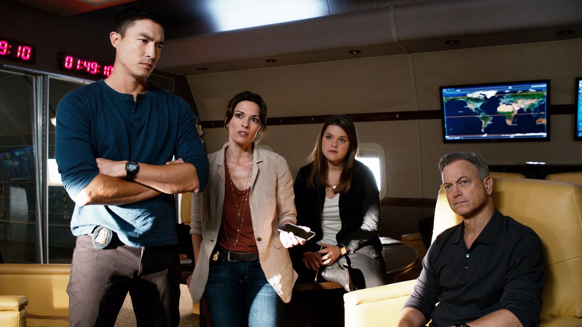 Criminal Minds: Beyond Borders background