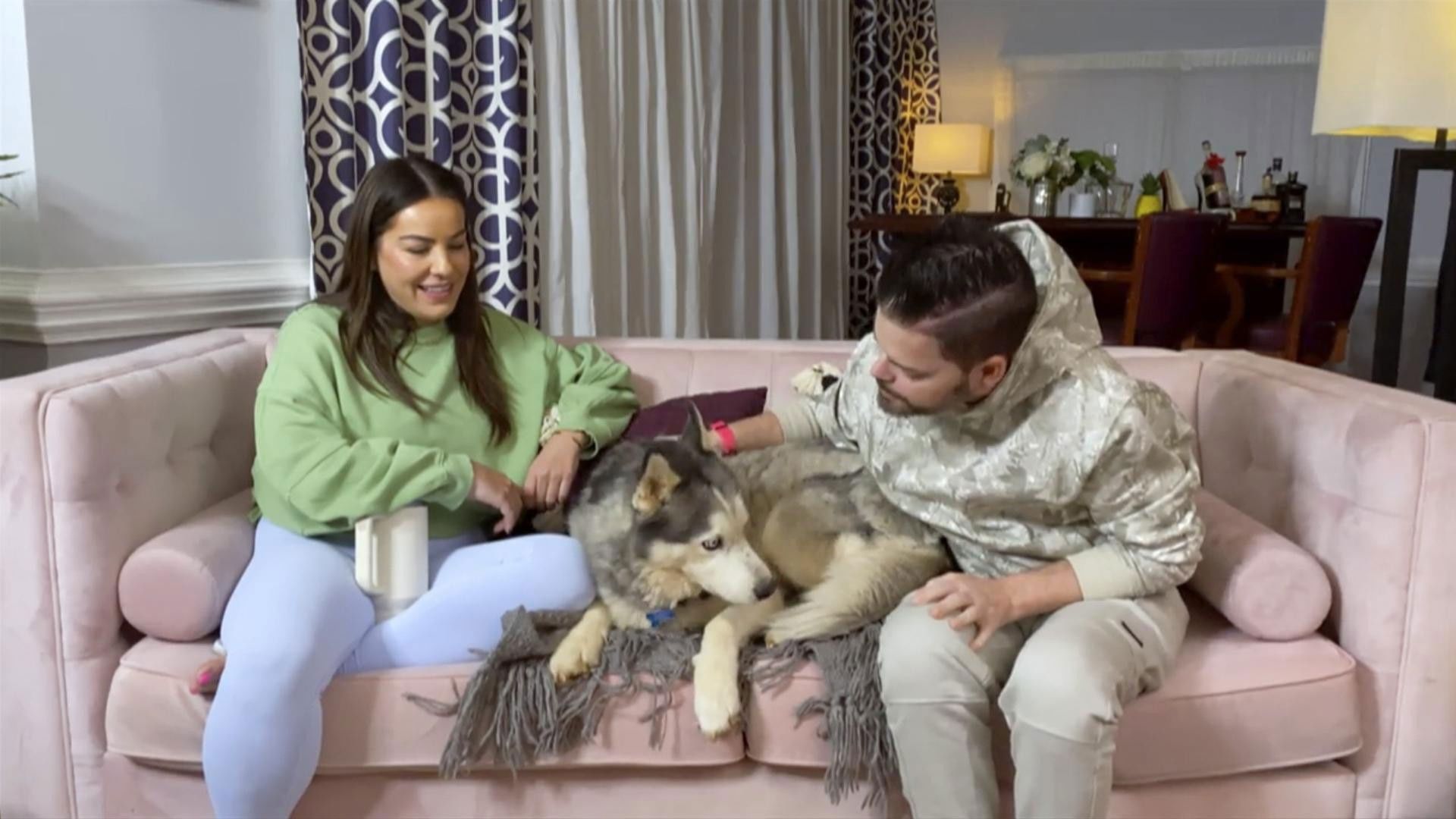 90 Day: The Last Resort Between the Sheets background