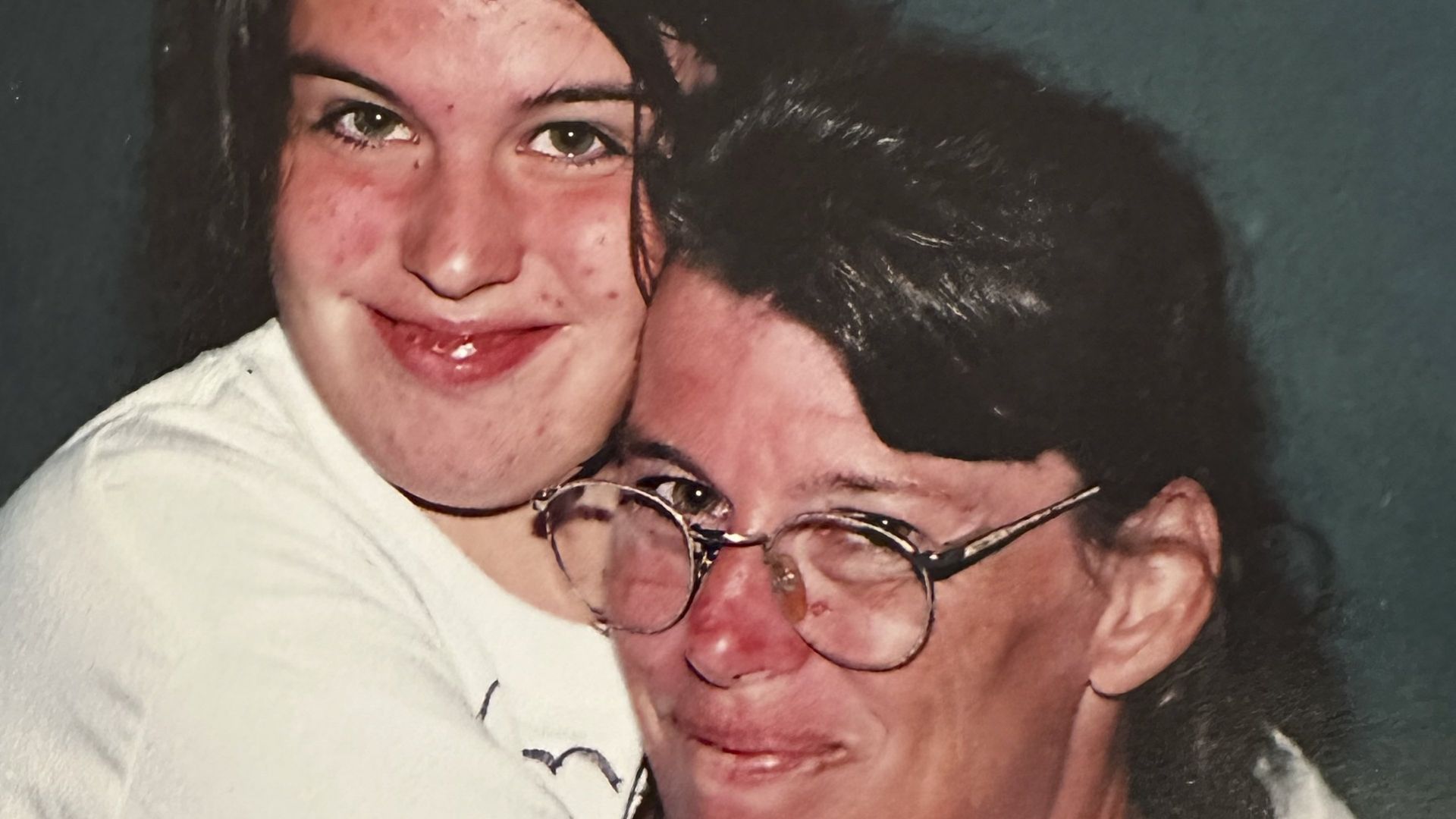 The Real Murders on Elm Street background