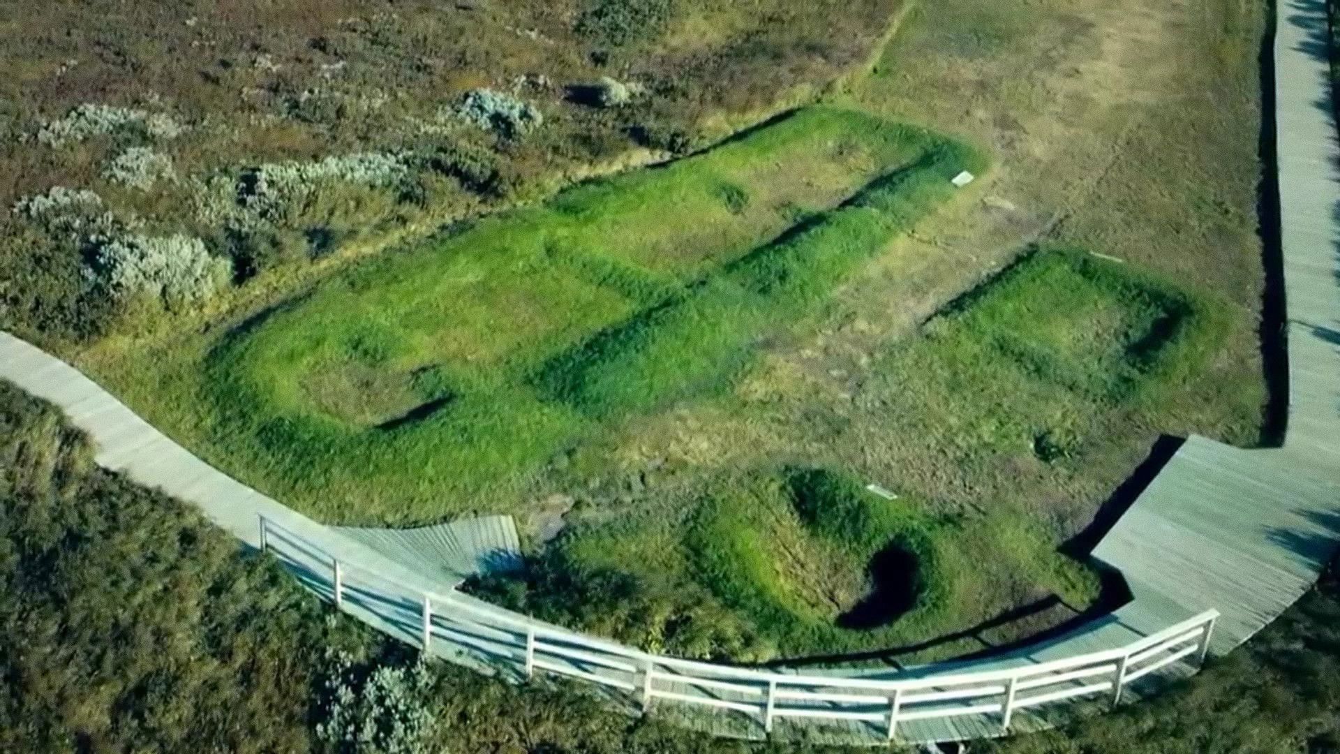 America's Lost Vikings background