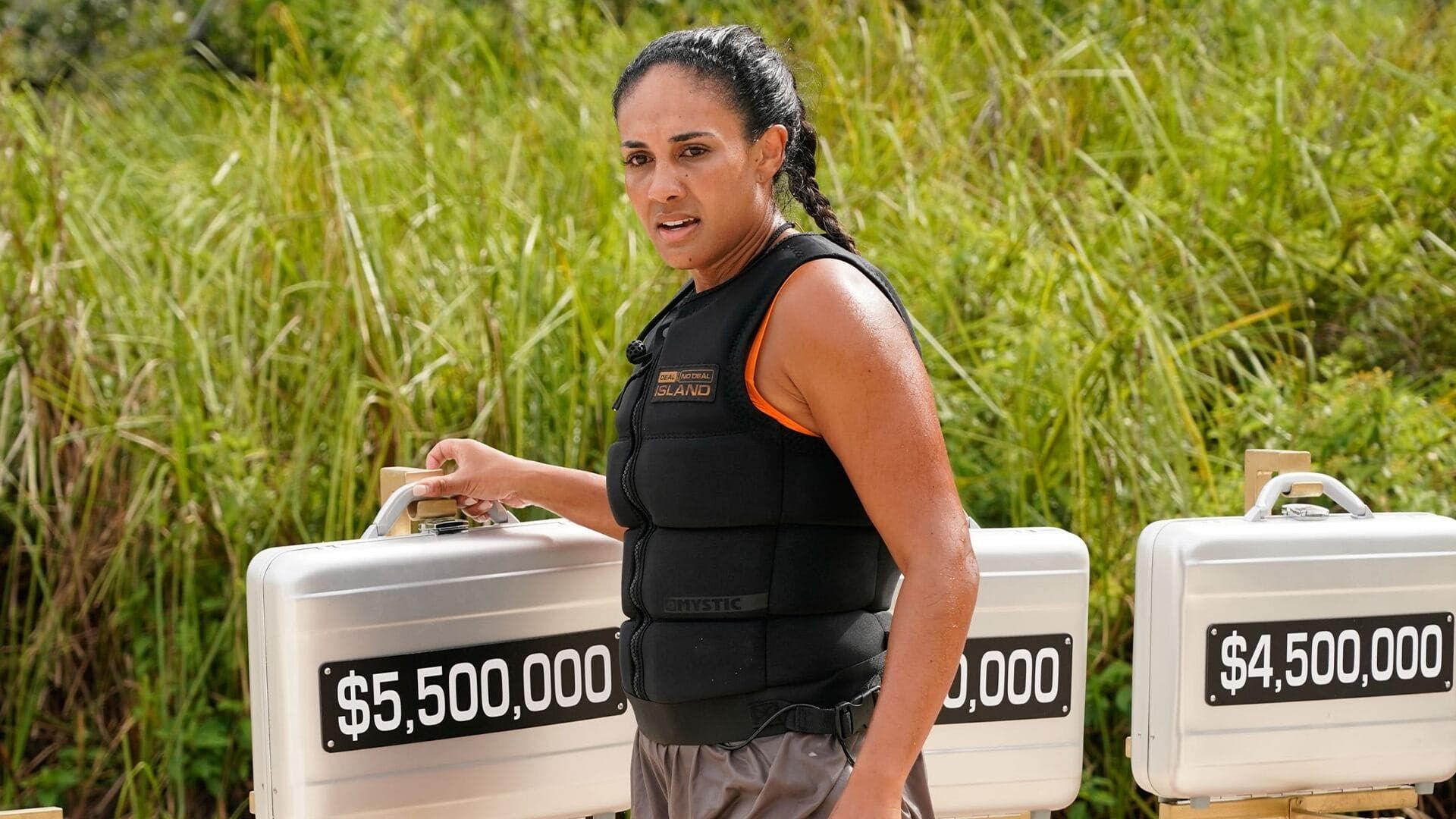 Deal or No Deal Island background