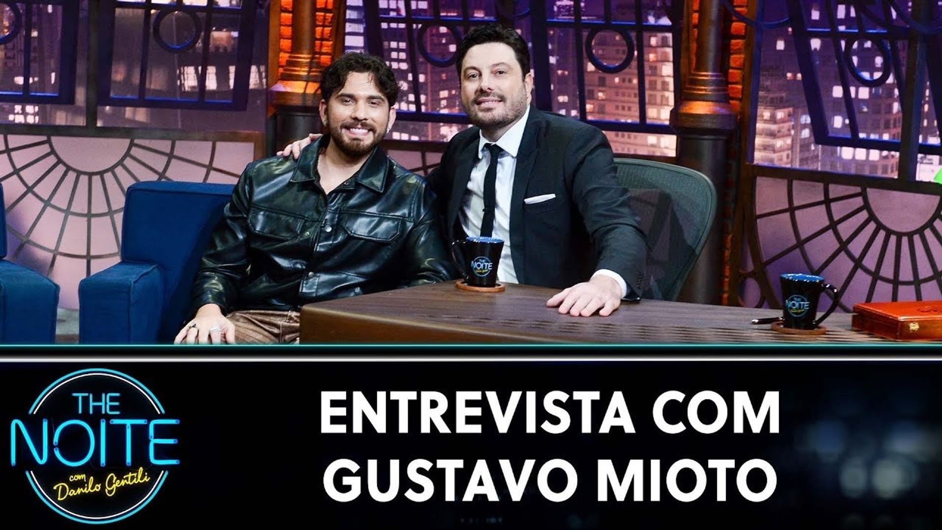 The Noite com Danilo Gentili background