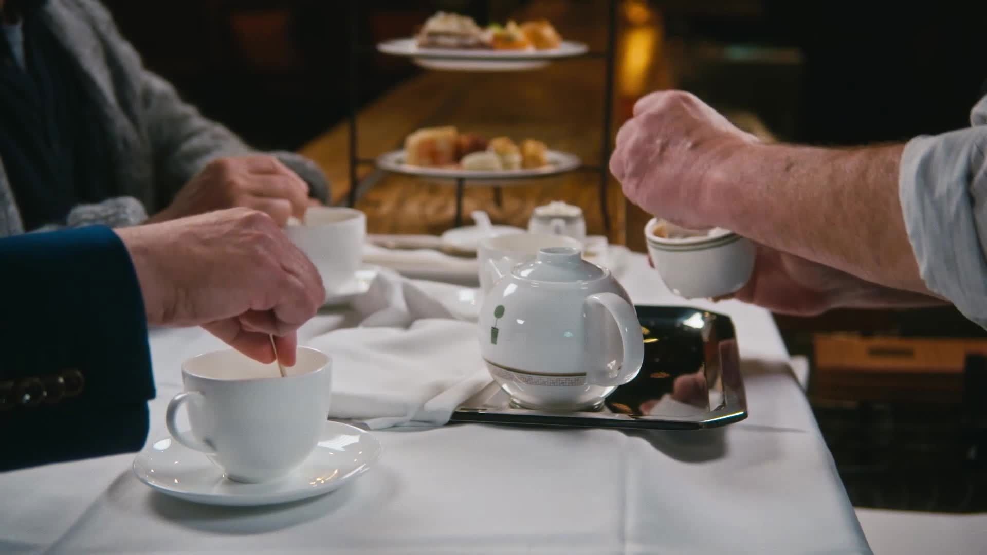 A History of the World in Six Glasses background