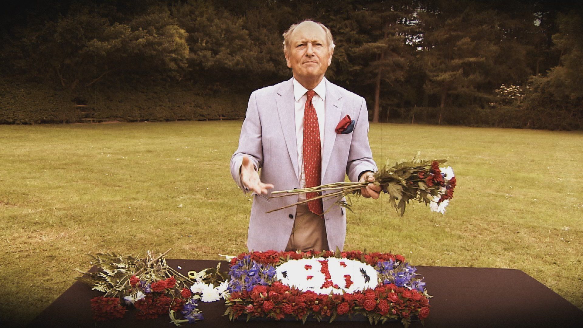Bargain Hunt background