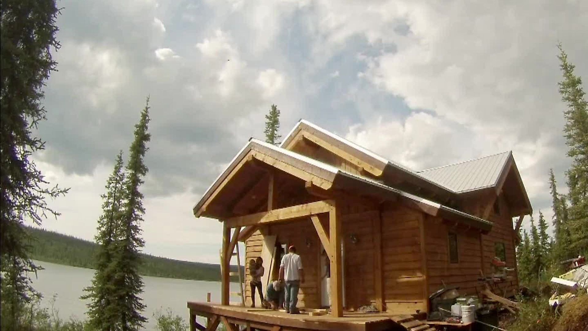 Building Off the Grid background