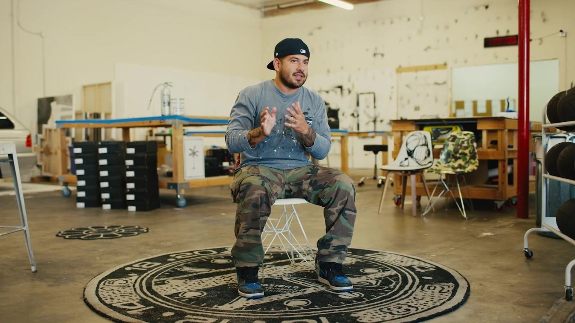 The Canvas: Los Angeles background