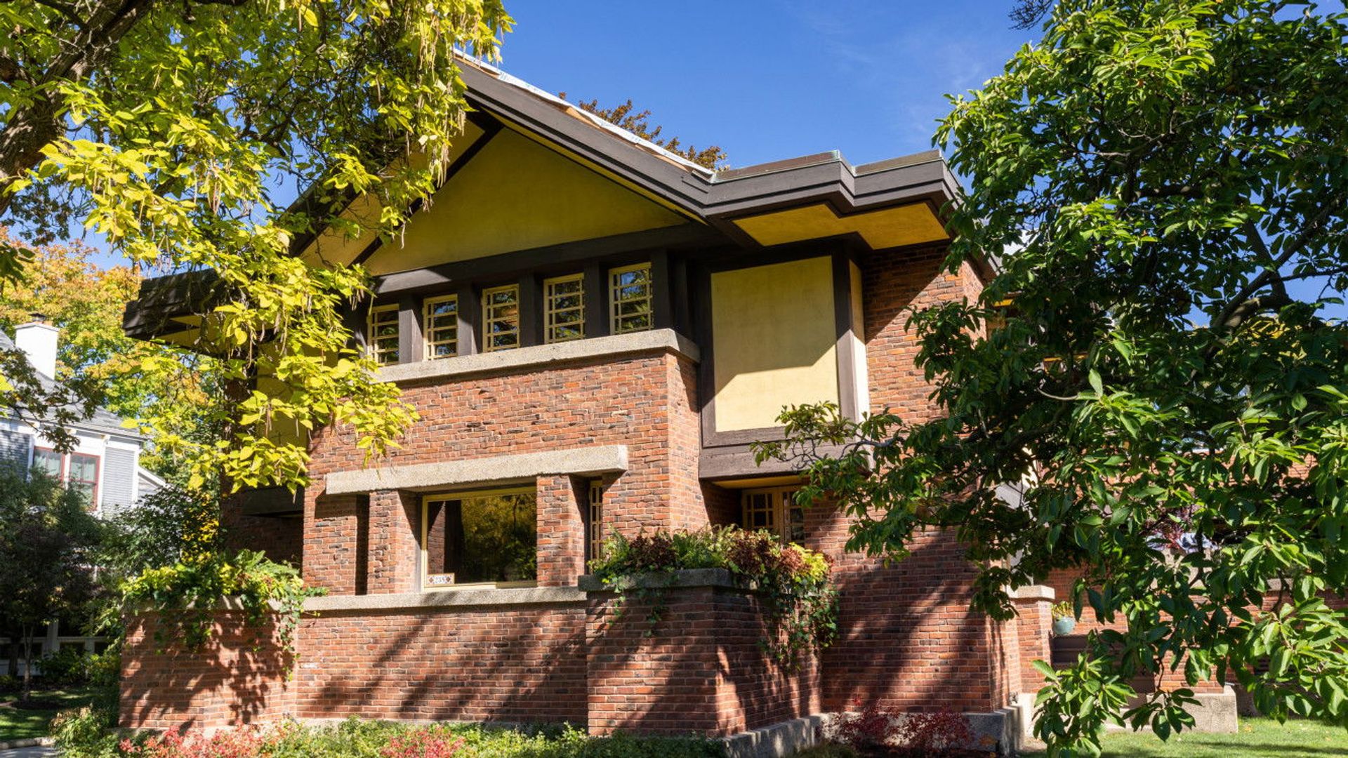 Classic Homes background