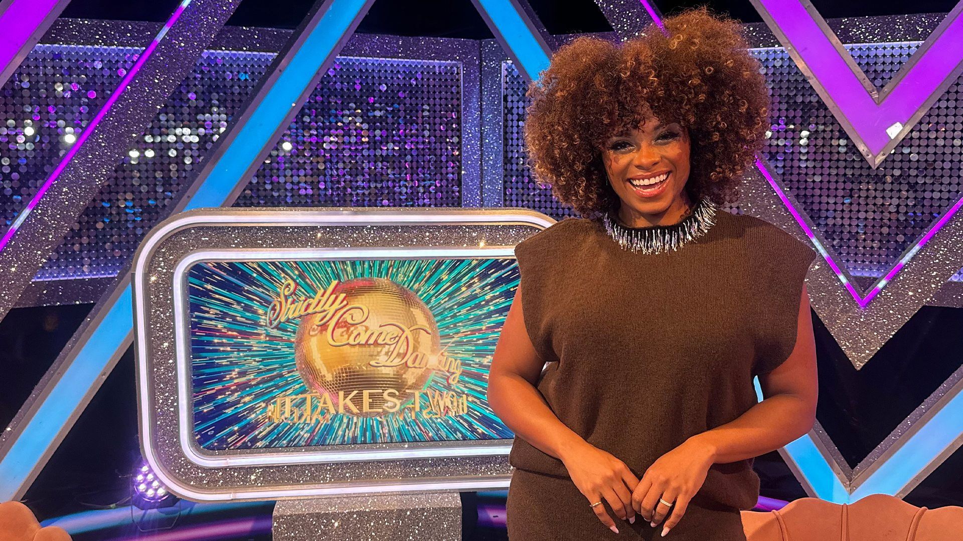 Strictly Come Dancing: It Takes Two background