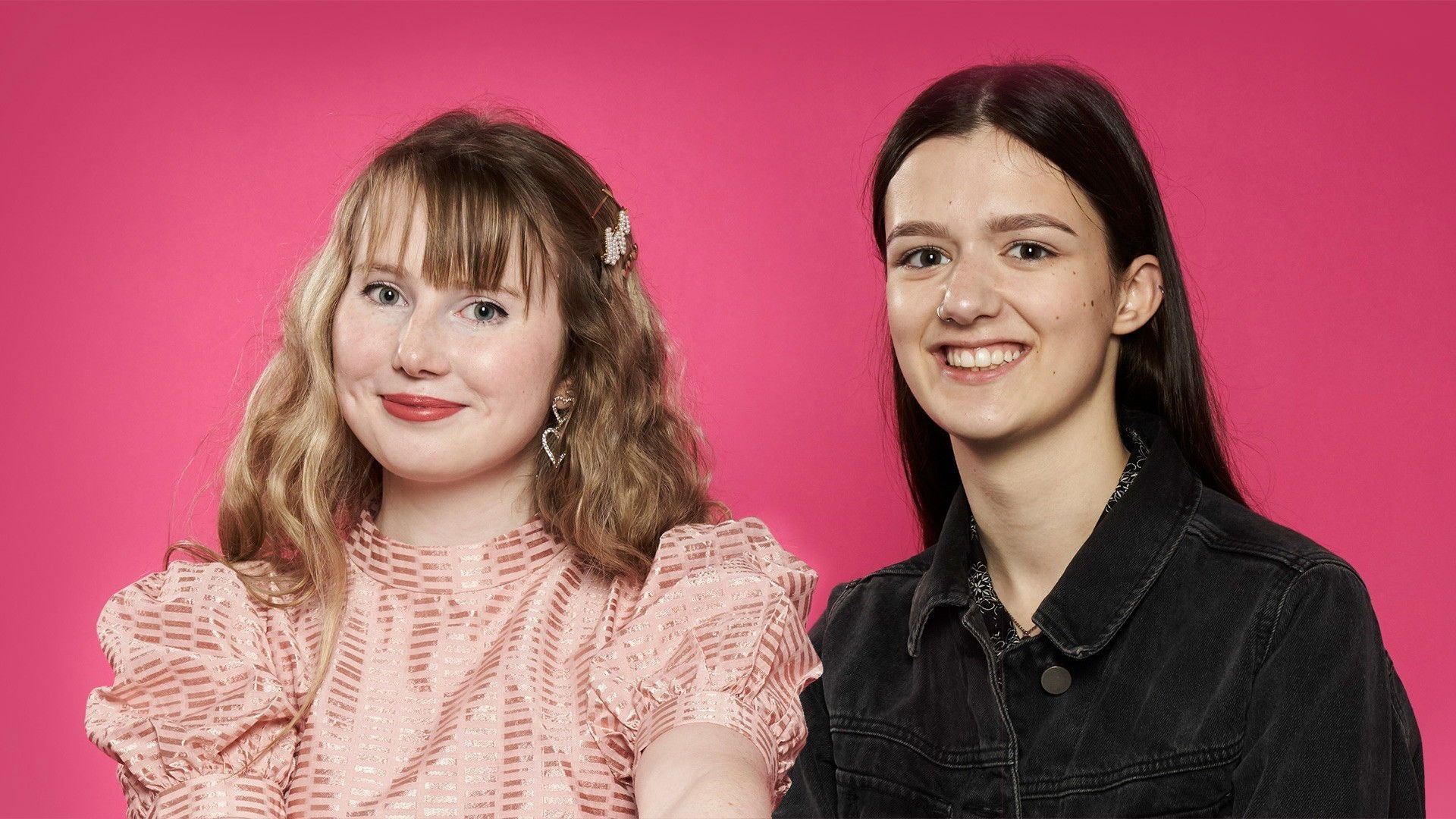 First Dates: Teens background