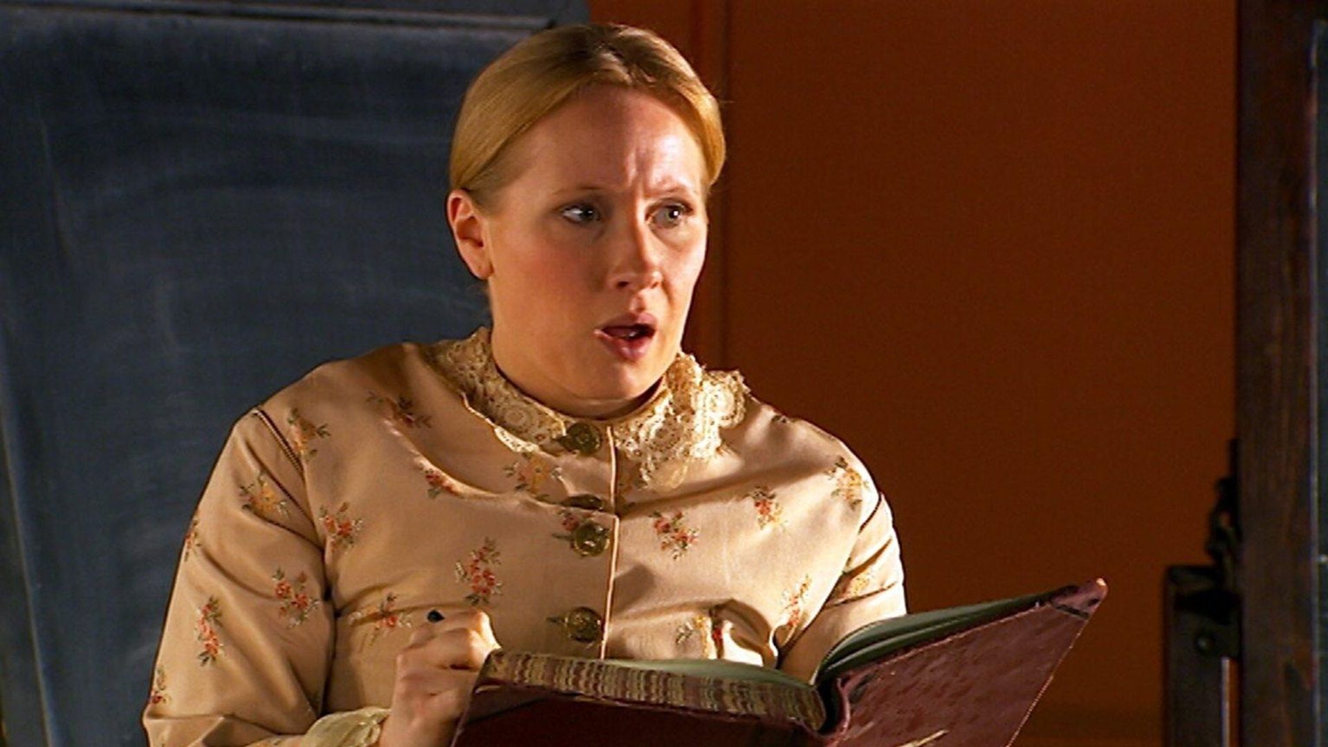 Horrible Histories background