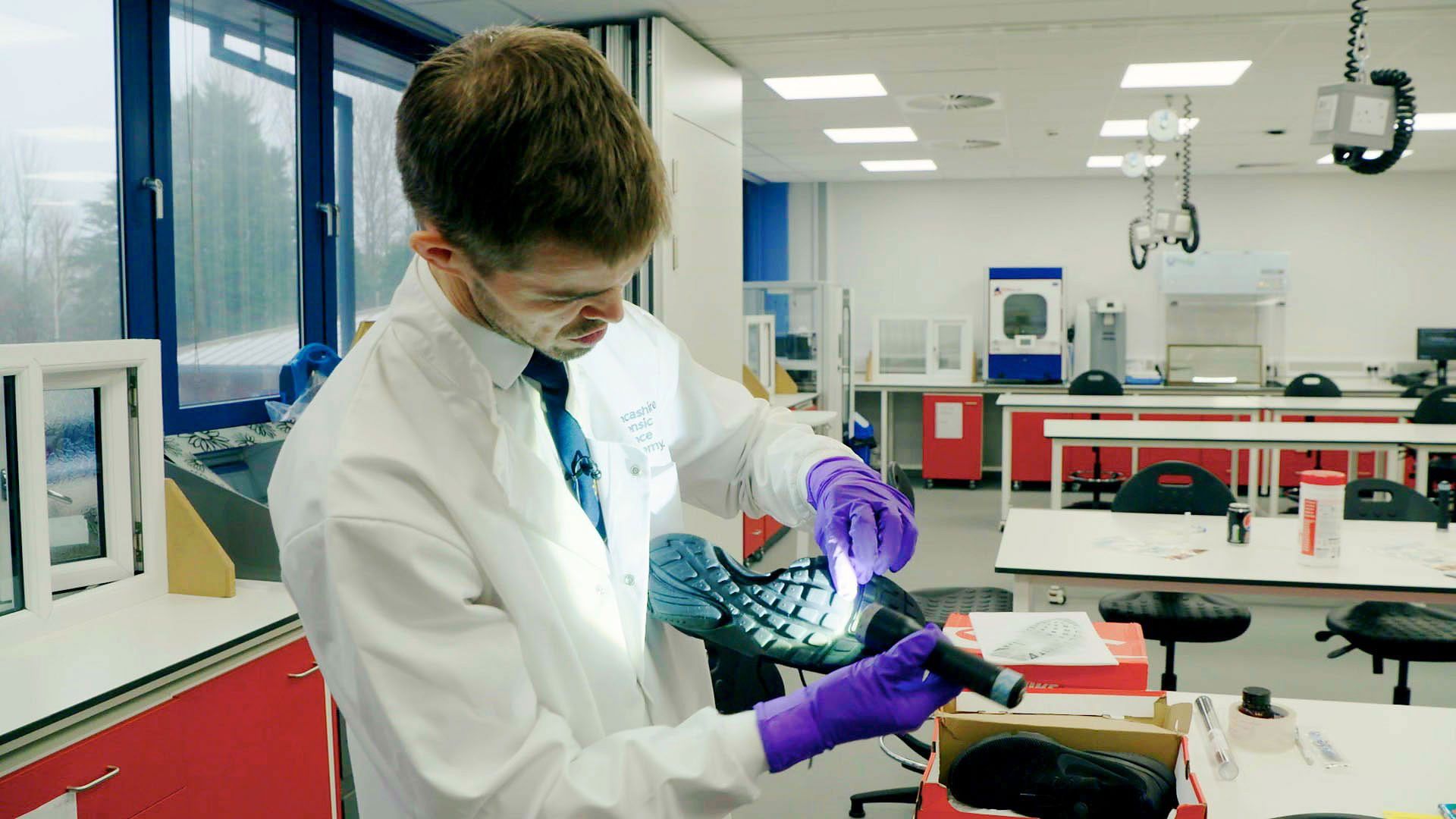 Frontline Fightback background