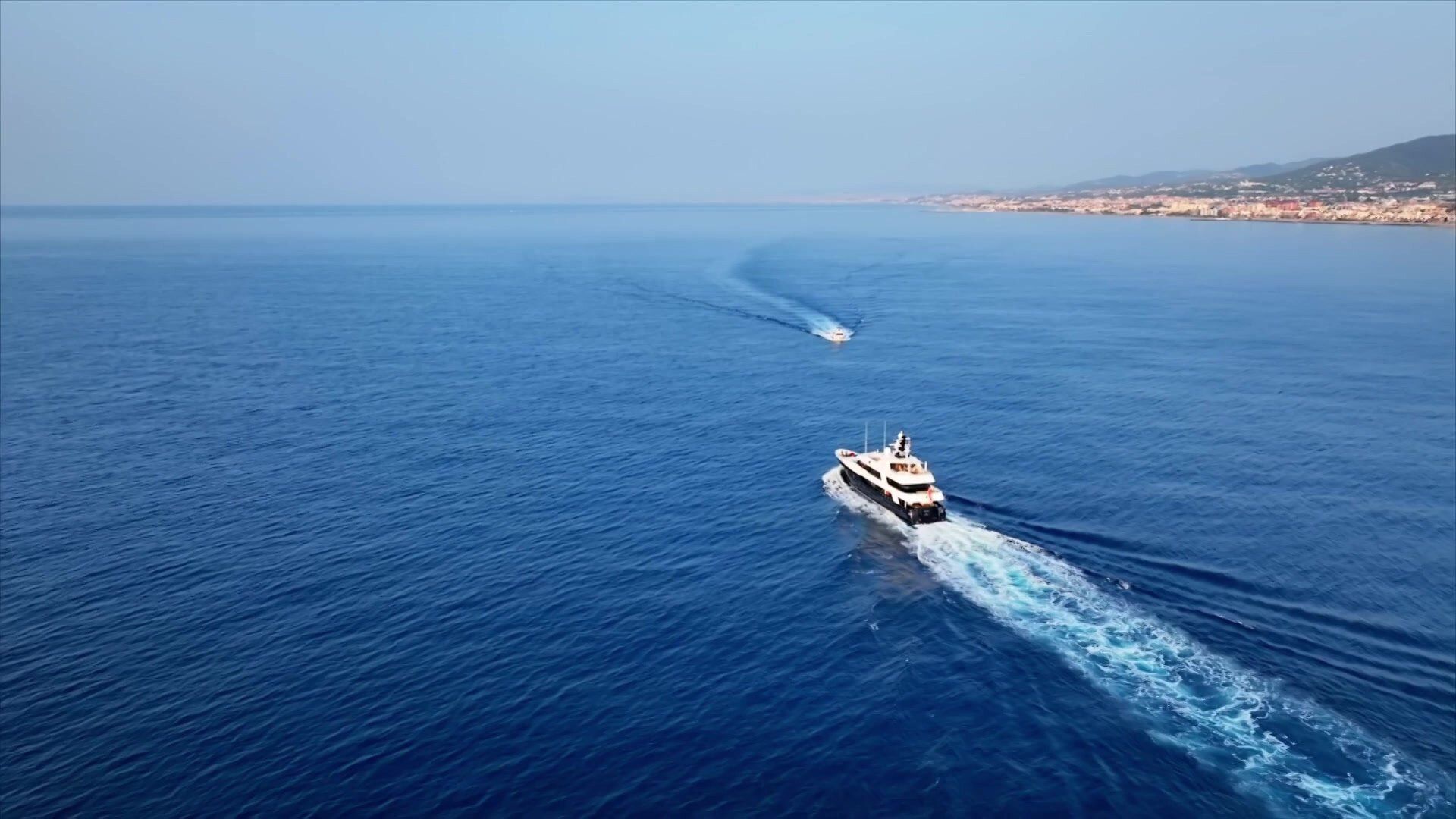 Below Deck Mediterranean background