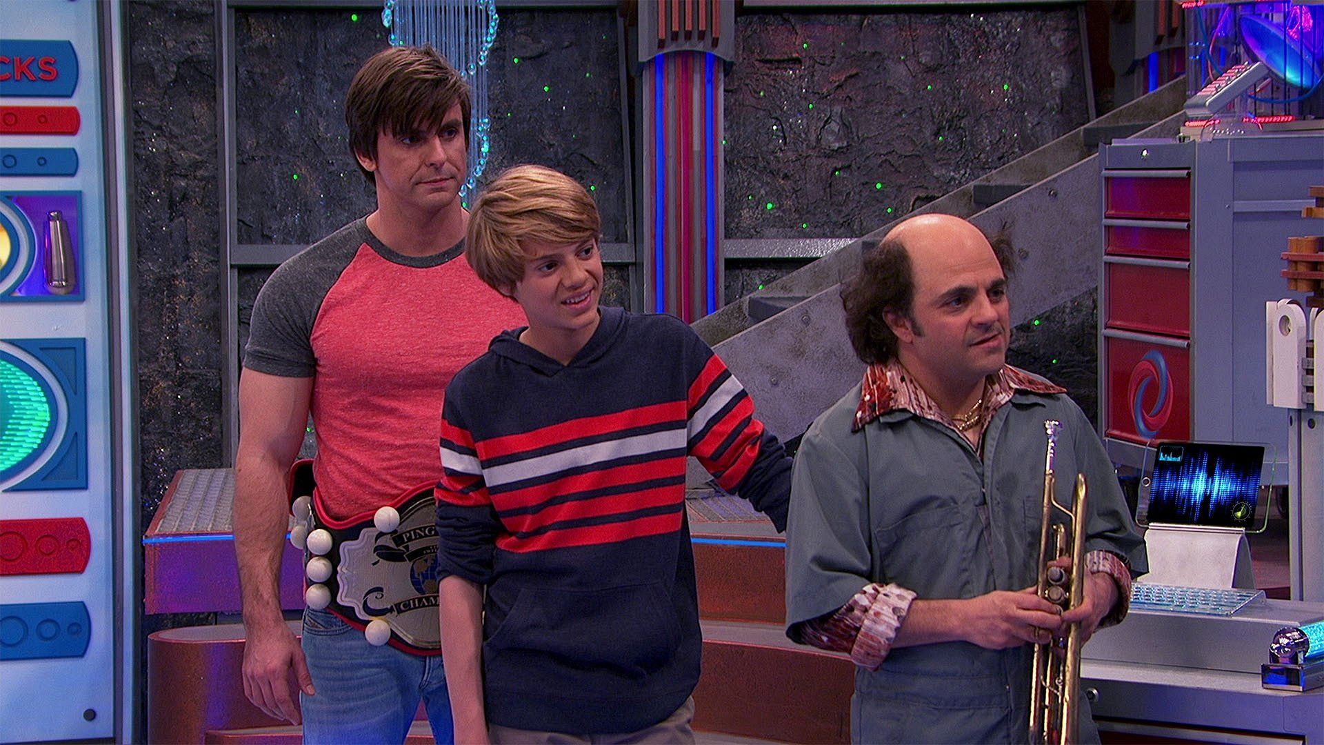 Henry Danger background