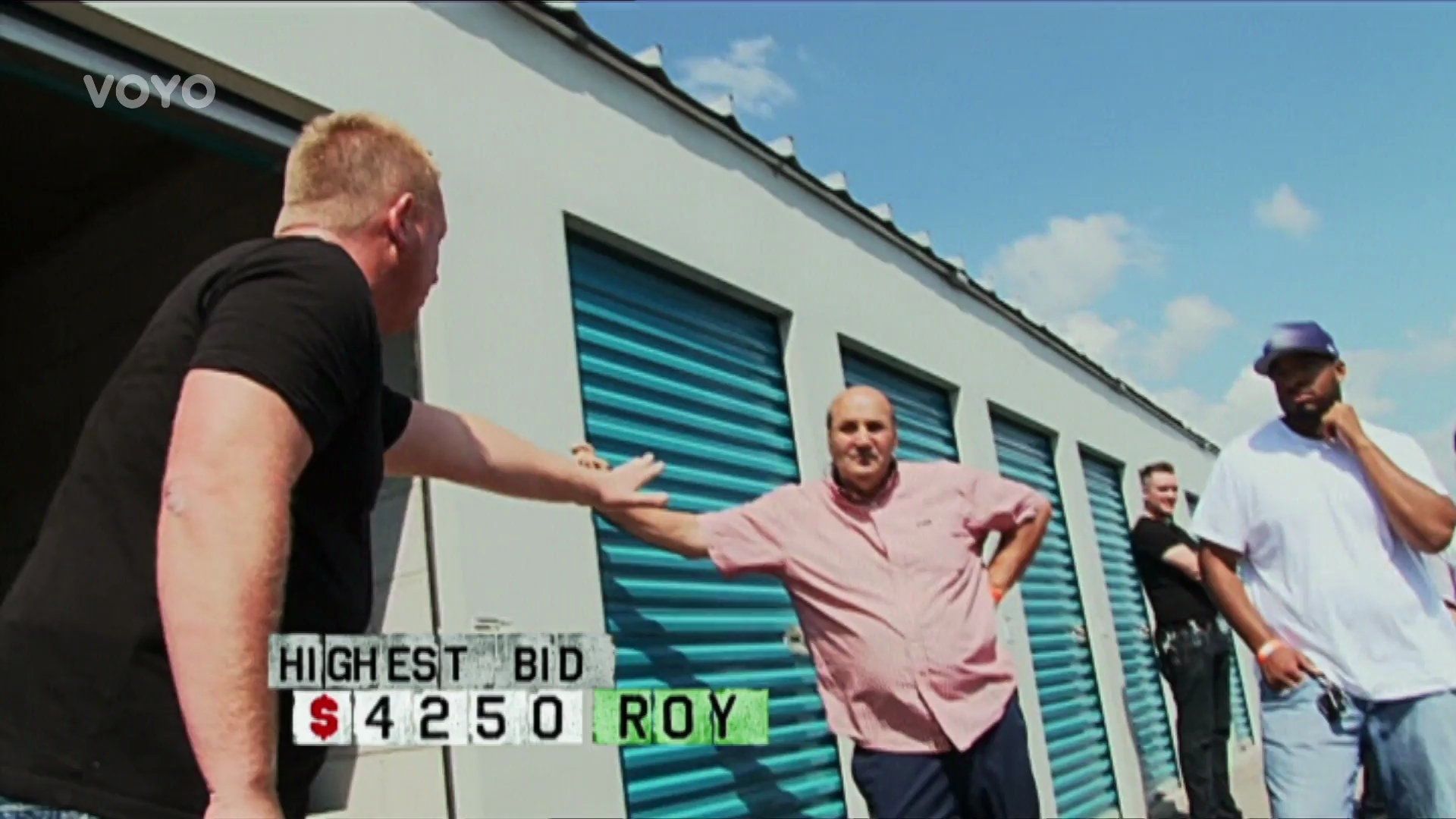 Storage Wars: Northern Treasures background
