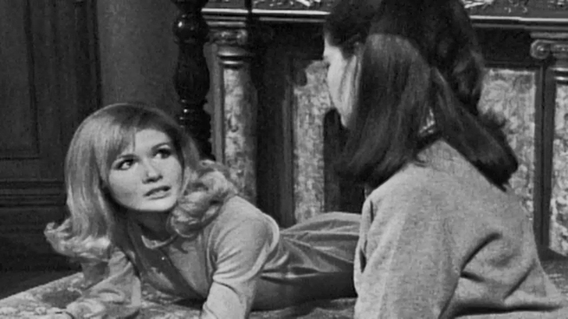 Dark Shadows background