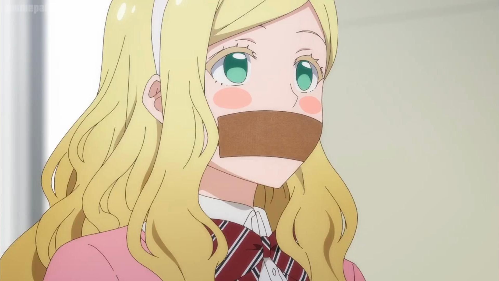 Tomo-chan Is a Girl! background