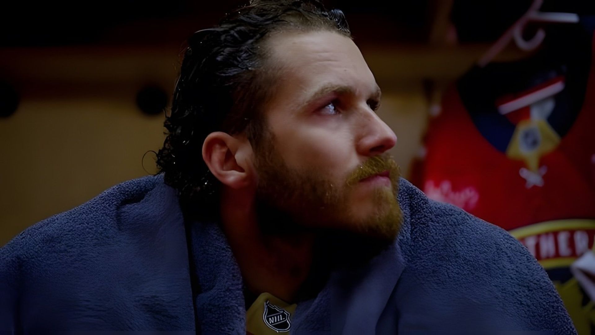 Faceoff: Inside the NHL background