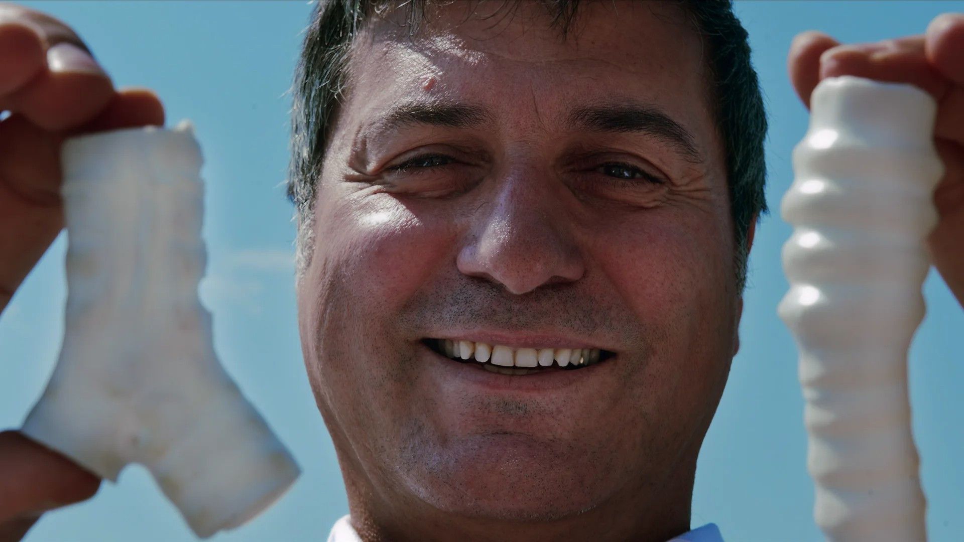 Bad Surgeon: Love Under the Knife background