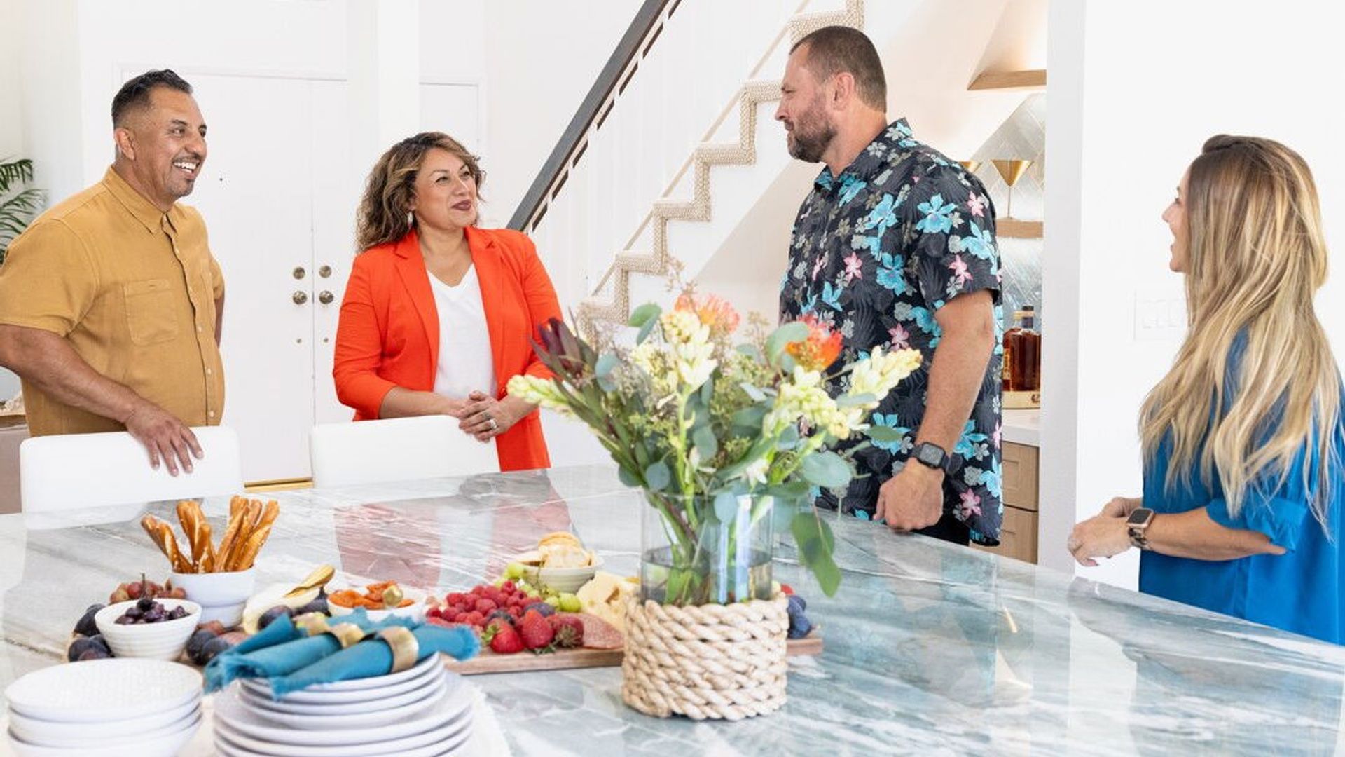 Izzy Does It background