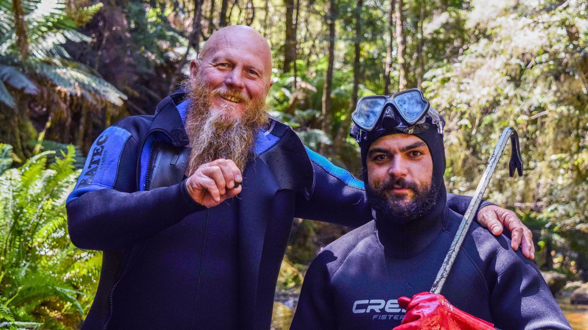 Opal Hunters Red Dirt Road Trip background