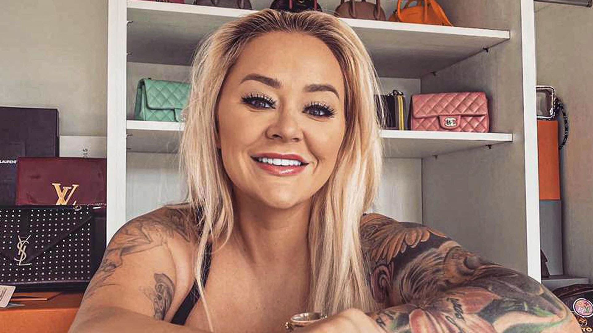 Adults Only! background