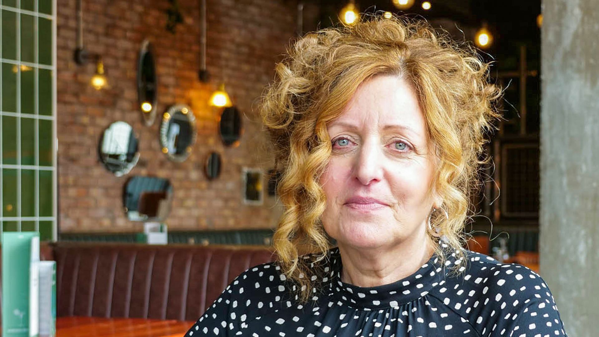 Love Rats background