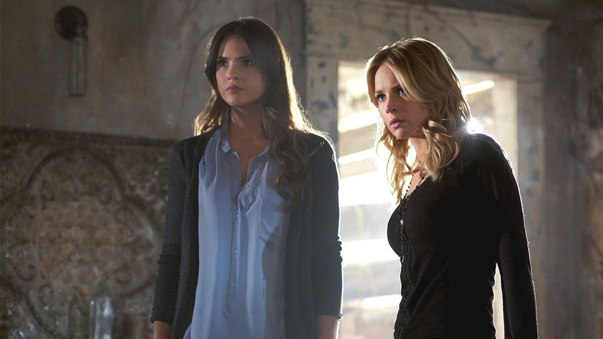 The Secret Circle background