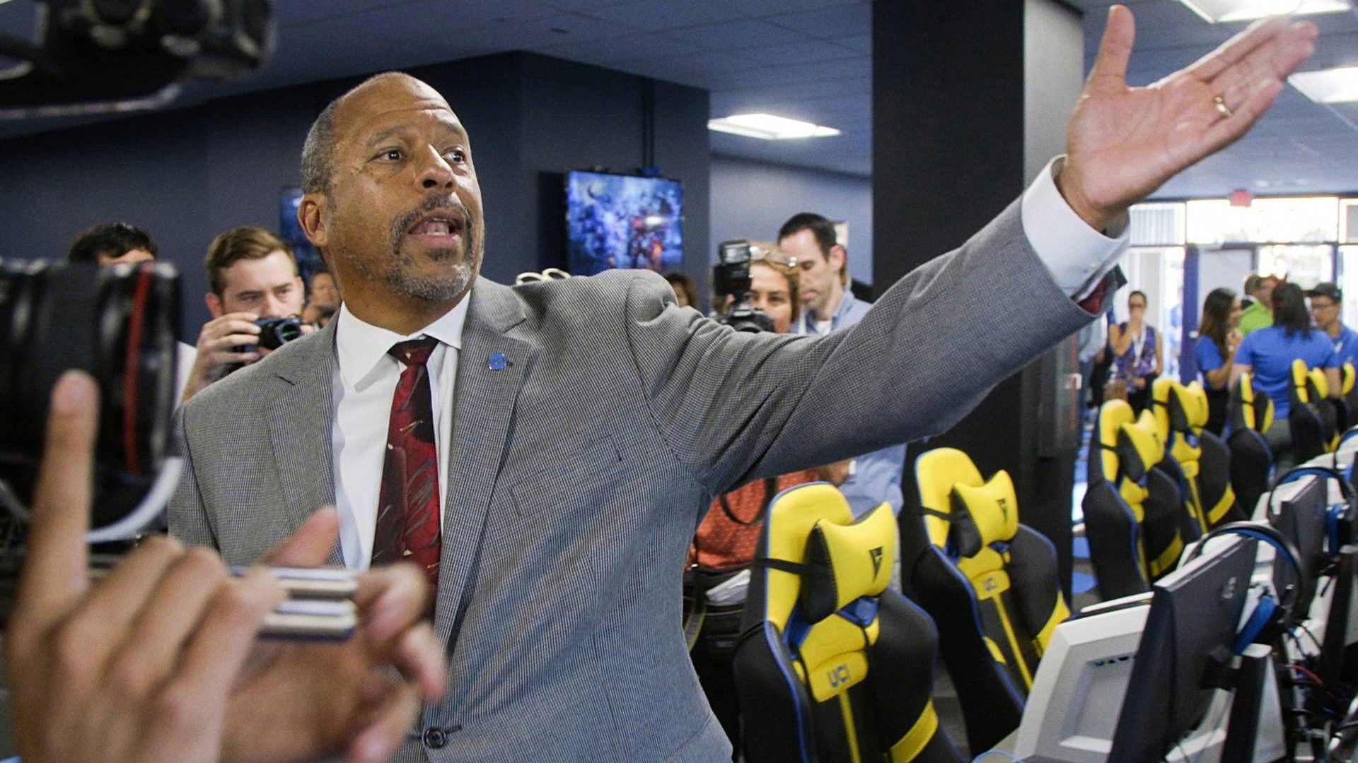 Vice News Tonight background