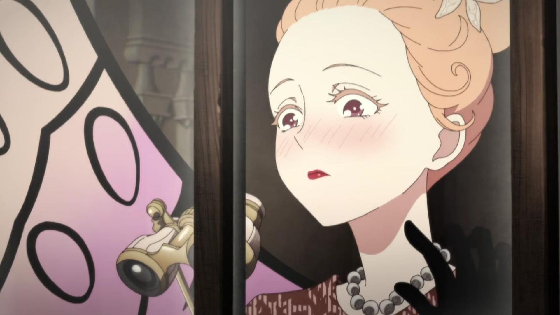 Shadows House background