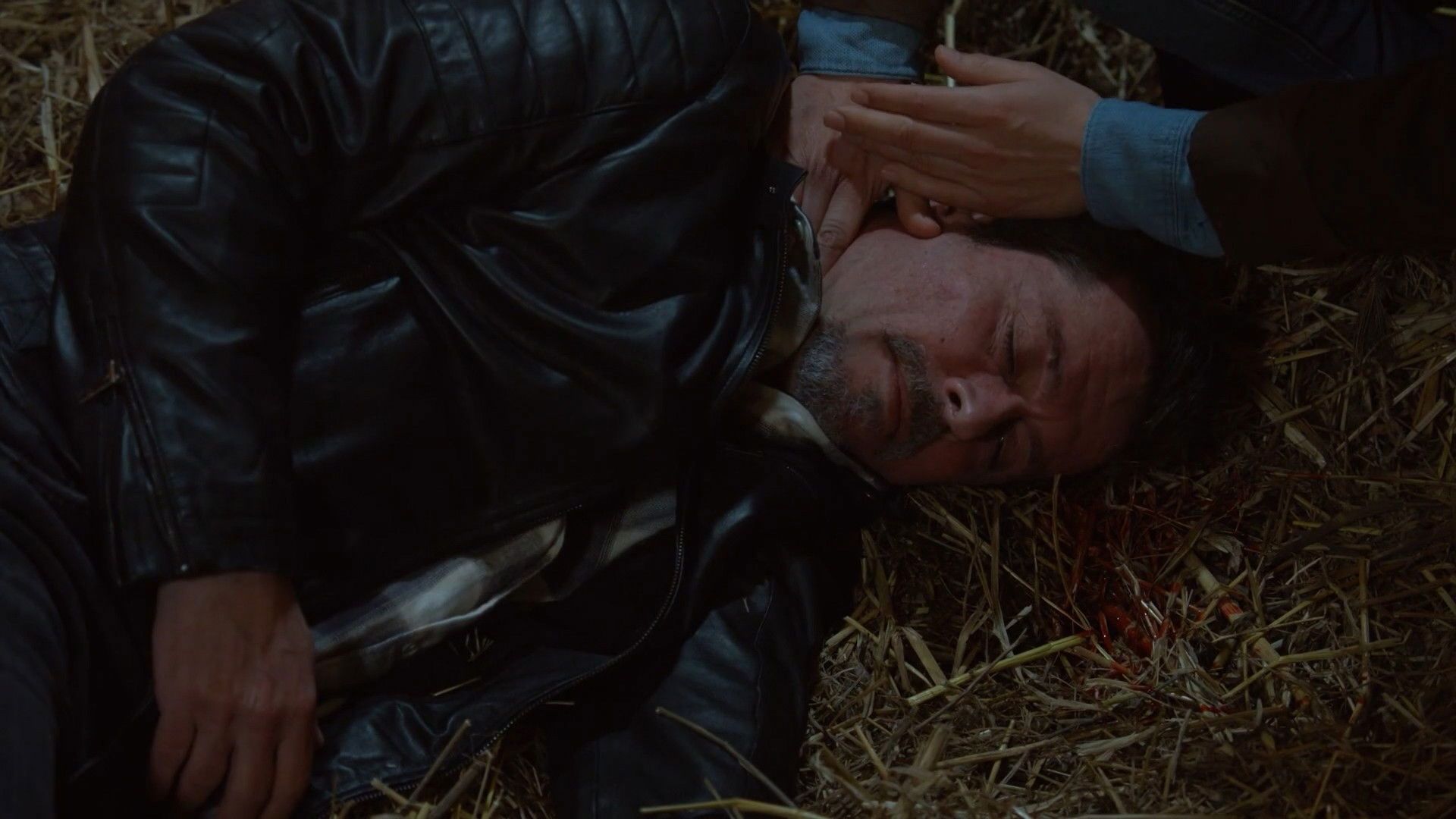 A Herança background